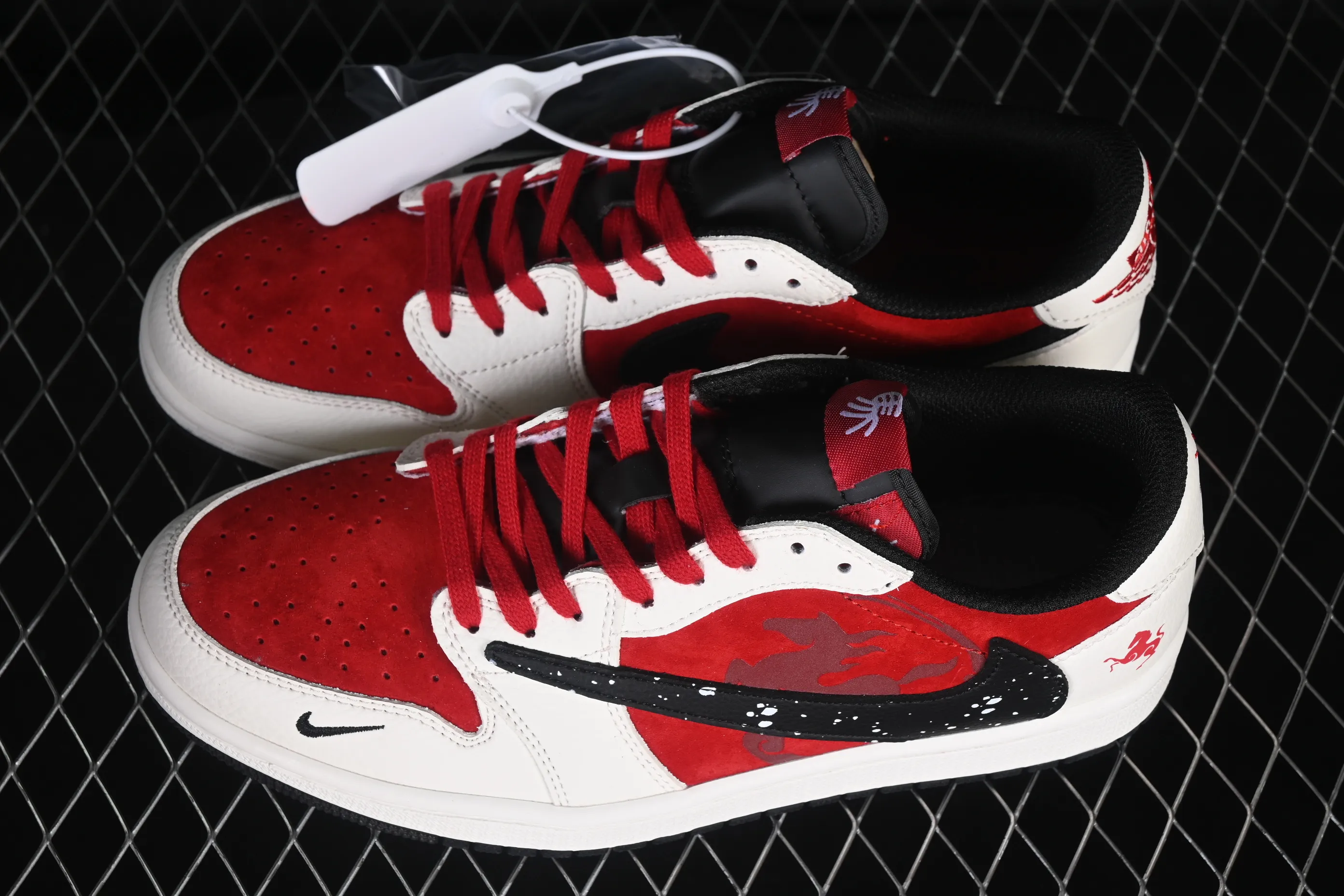 All categories Air Jordan Jordan series basketball shoes Air Jordan 1 Low High-end customized low-top sneakers Travis Scott x Fragment Design x Air Jordan 1 Low OG SP AJ1 Joe 1 Year of the Horse limited white and red splashed ink low-top cultural casual sneakers DZ2688-118